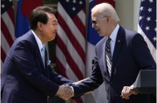 U.S. President Joe Biden and South Korean President Yoon Suk-Yeol in the Rose Garde