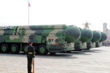 Chinese intercontinental ballistic missiles in Tiananmen Square