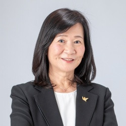 Chikako Kawakatsu Ueki